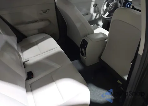 2025 Hyundai Kona Sel Convenience z USA, uszkodzony, nr VIN KM8HC3AB8SU231697